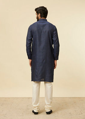 alt message - Manyavar Men Dark Blue Self Patterned Kurta image number 4